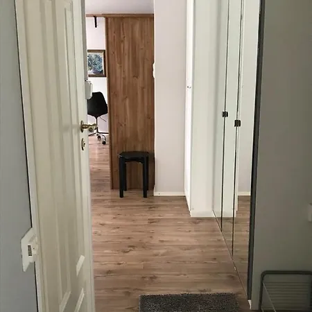Aleksi Apartment *